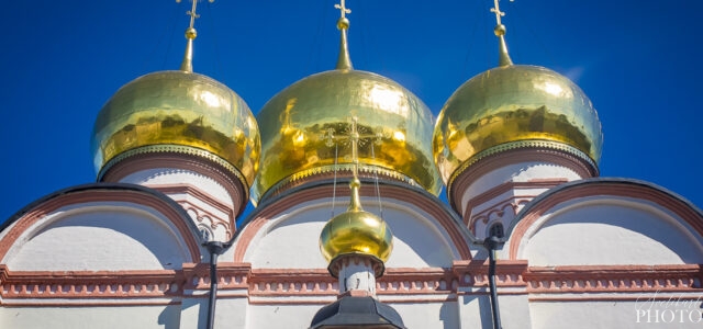Иверский монастырь в Валдае.  По дороге из Питера в Москву.